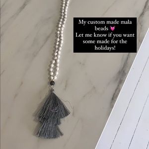 White/grey mala meditation beads